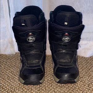 DC Womens snowboard boots